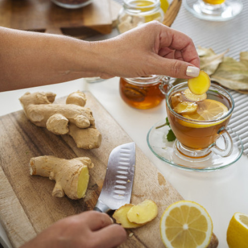 Ghimbirul, scorțișoara și nucșoara sprijină sănătatea în sezonul rece, explică medic specialist