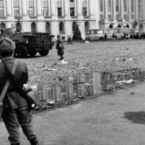 Familii din Timișoara refac anual drumul cenușii victimelor Revoluției din 1989