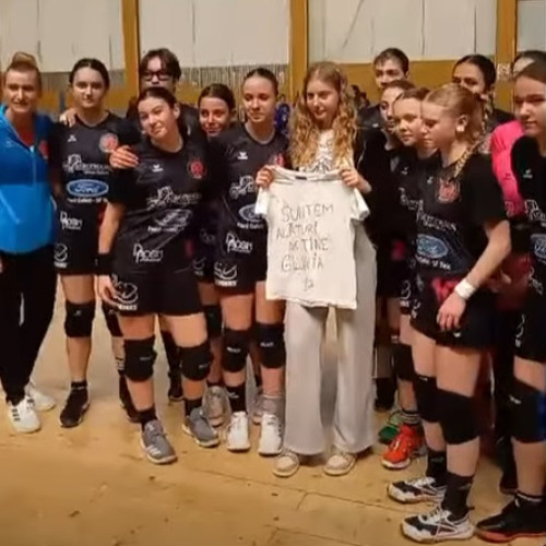 Victorie clară pentru junioarele ACS Viitorul Oțelul în handbal și analize după meciul de baschet CSM Galați