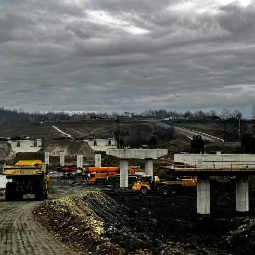 Constructorii accelerează lucrările pe tronsonul Margina-Holdea de pe A1 cu termen limită în august 2026