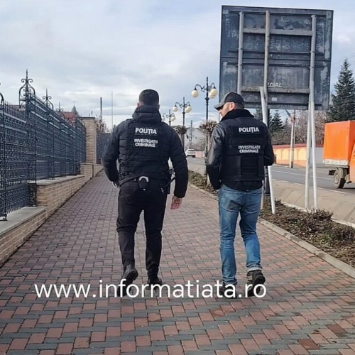 Bărbat găsit mort pe terasa unui magazin din satul Bănești, comuna Fântânele