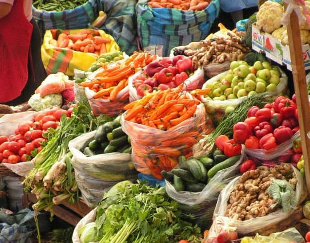 România rămâne printre statele UE cu cel mai scăzut consum de fructe și legume