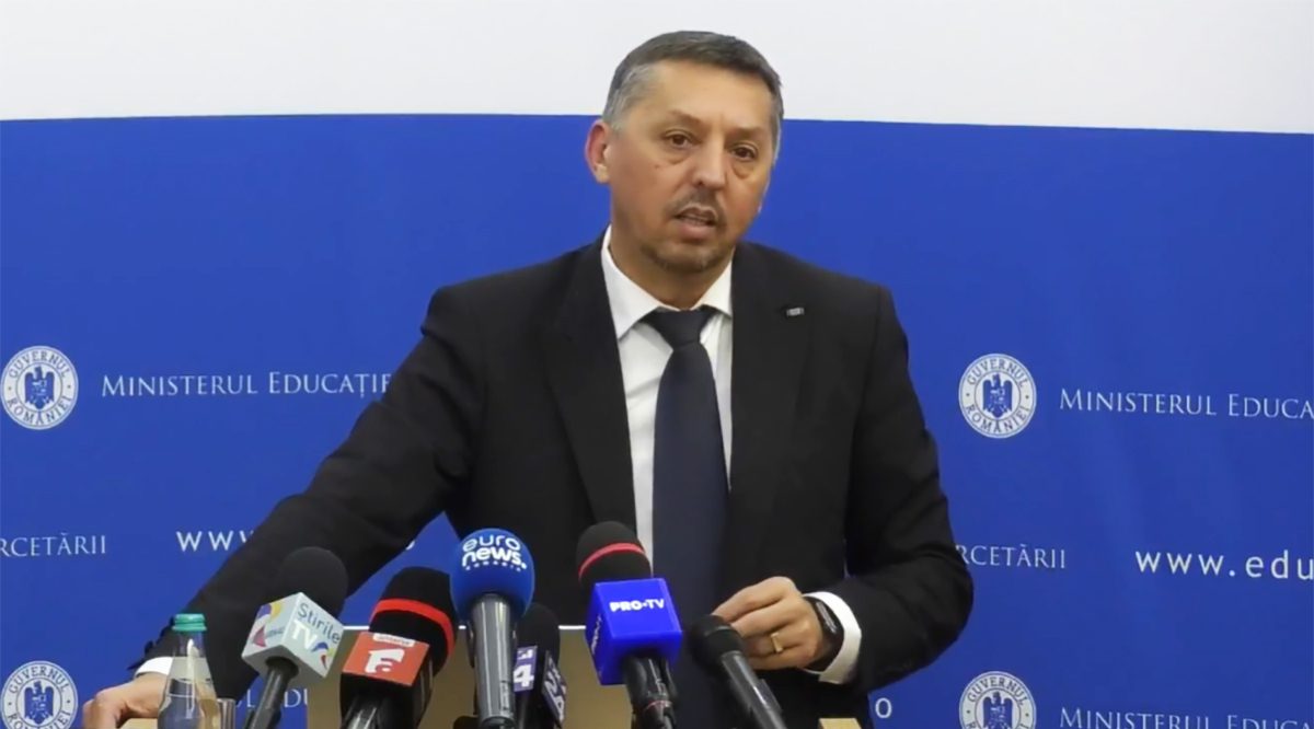 Ministerul Educației introduce două discipline opționale pentru gimnaziu despre media digitală și educație pentru viață
