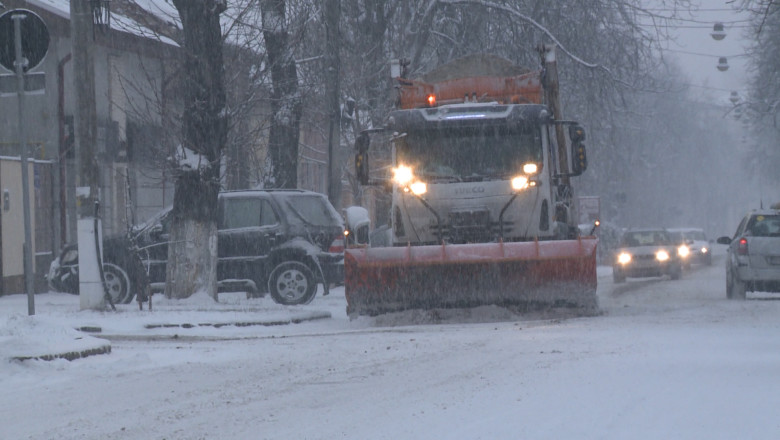 Primăria Capitalei pregătește intervenția pentru primele ninsori din această iarnă