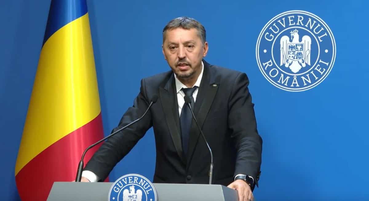 Daniel David demisionează de la Ministerul Educației, Marilen Pirtea este favorit pentru înlocuire