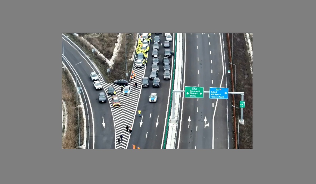 Se circulă neîntrerupt pe autostrada București-Adjud, rețeaua rutieră depășind 1.400 km