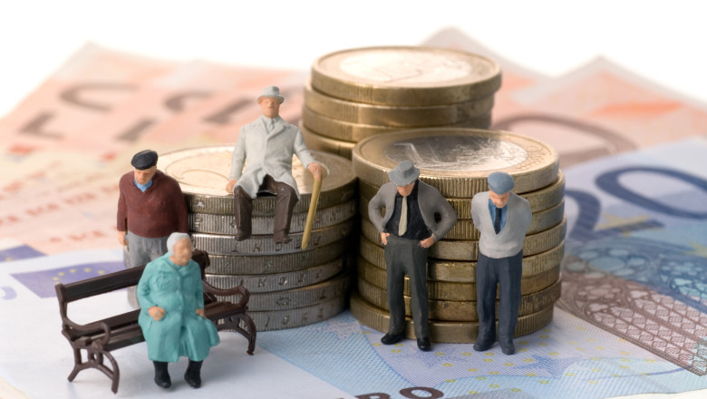 Camera Deputaților aprobă plata etapizată a pensiilor private, eliminând excepția pentru bolnavii oncologici