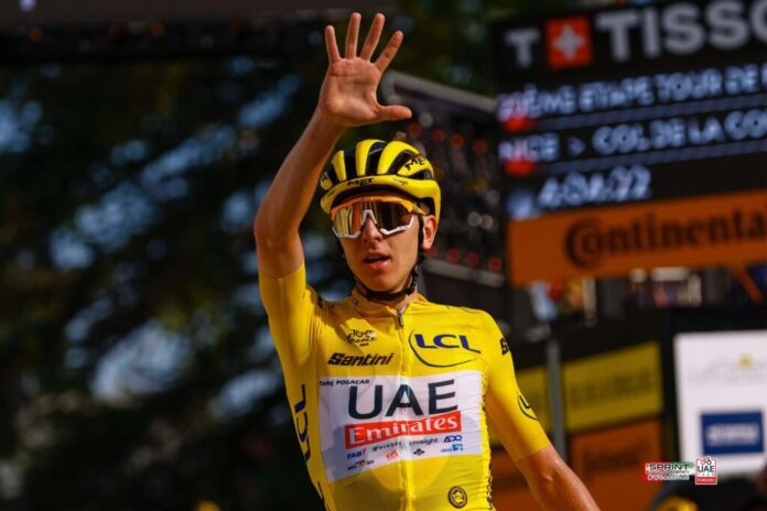 Tadej Pogacar încheie sezonul 2025 cu un palmares care îl apropie de legende