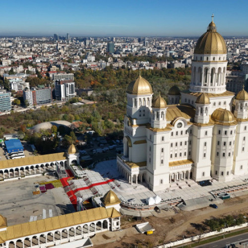 Catedrala Națională primește vizitatori zilnic până pe 8 ianuarie 2026