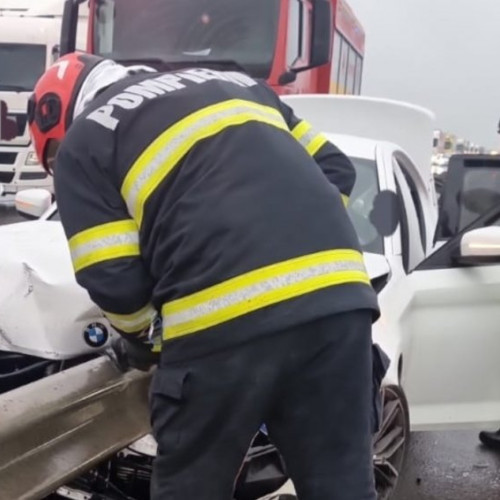 Trafic îngreunat pe A4 Ovidiu-Agigea din cauza unui accident rutier