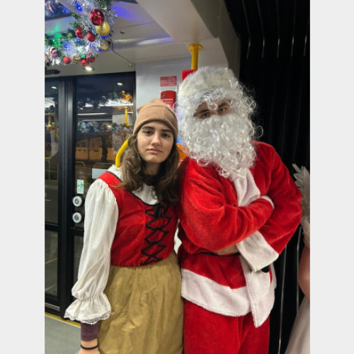 Asociația Cătunul Verde a oferit sprijin pentru aproape 500 de beneficiari de Crăciun