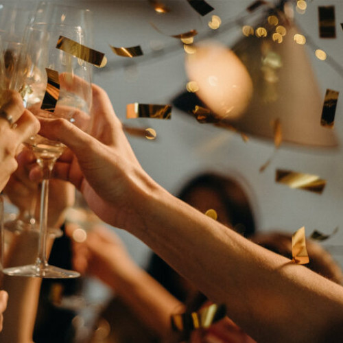 Târgu Mureș atrage turiști cu petreceri tematice și oferte speciale în noaptea de Revelion