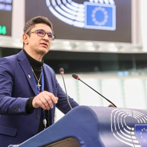 Europarlamentarul Luis Lazarus transmite un mesaj de încurajare de Crăciun